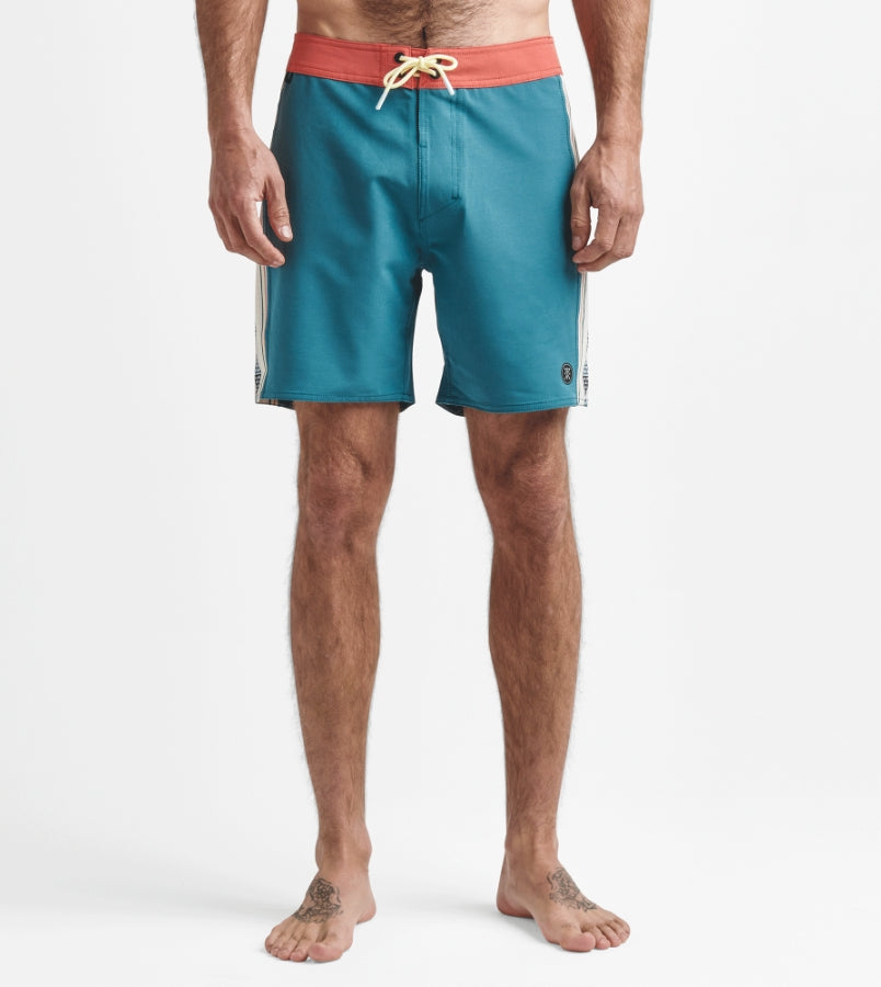 Passage Boardshorts 17"