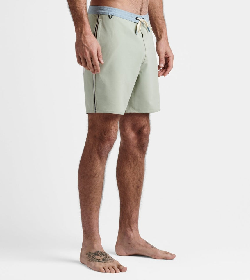 Chiller Boardshorts 17"#Sale BoardshortsRoark