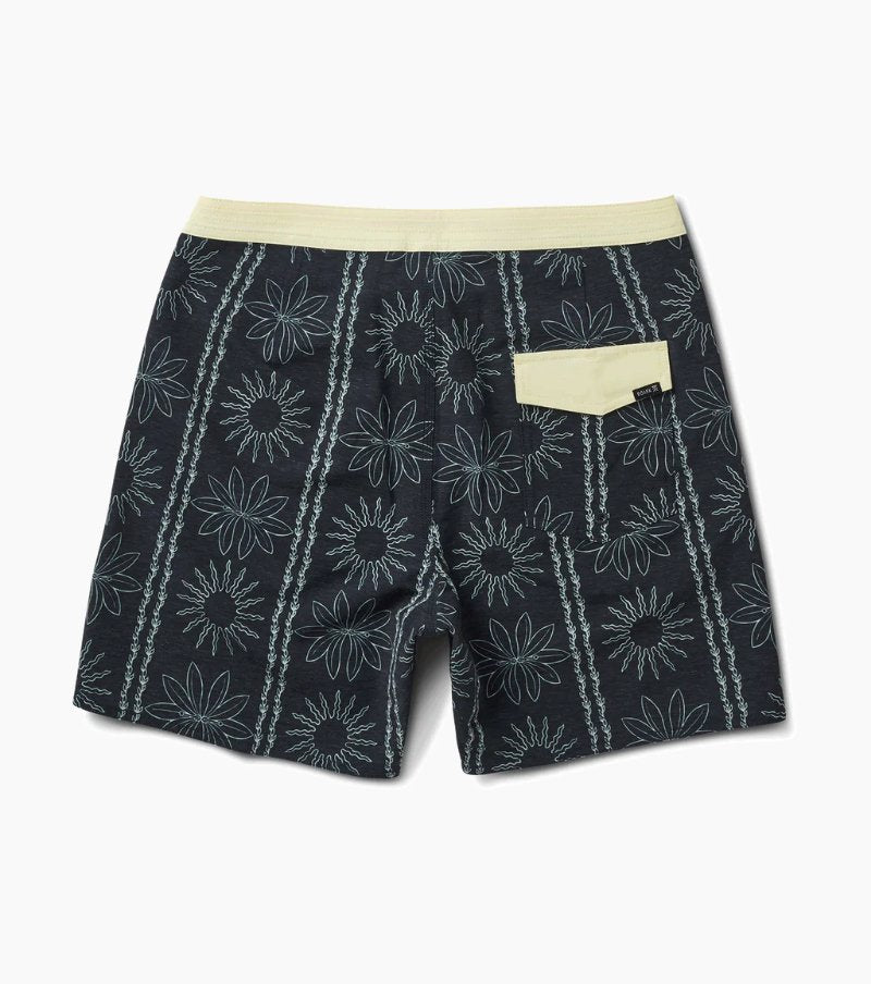 Chiller Boardshorts 17"#BoardshortsRoark