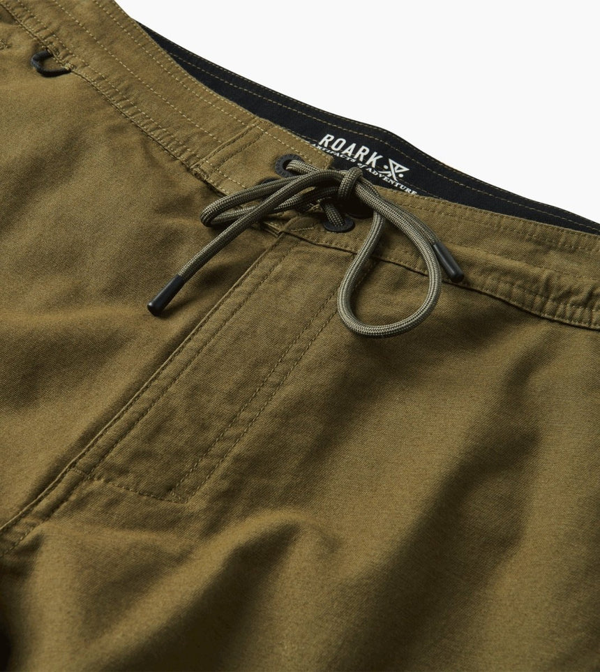 Layover Traveler Shorts 17"#ShortsRoark