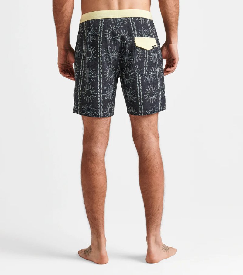 Chiller Boardshorts 17"#BoardshortsRoark