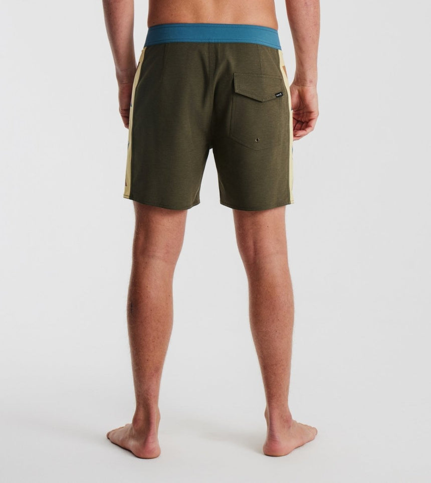 Passage Side Panel Boardshorts 16"#BoardshortsRoark