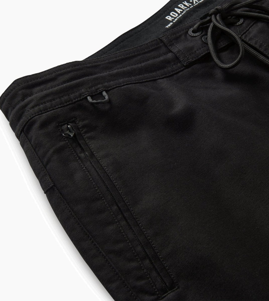 Layover Traveler Shorts 17"#ShortsRoark