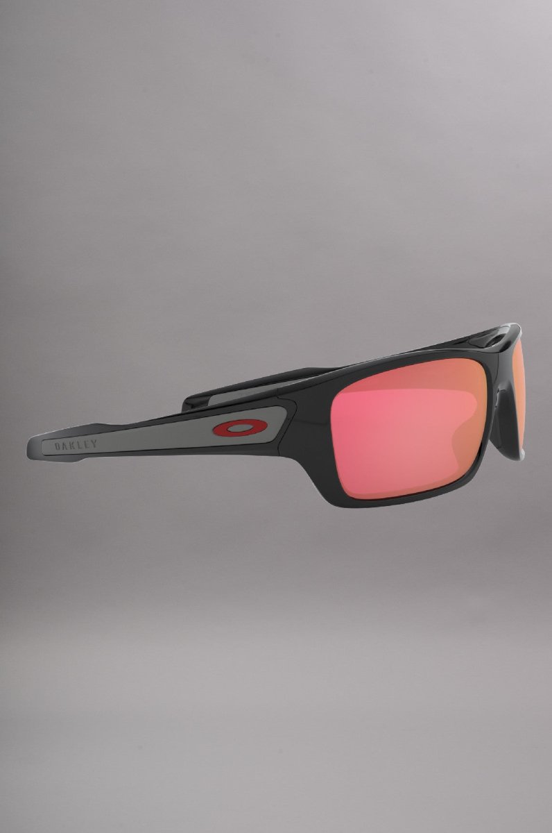 Turbine Polished Black Lunettes de Soleil#Lunettes De SoleilOakley